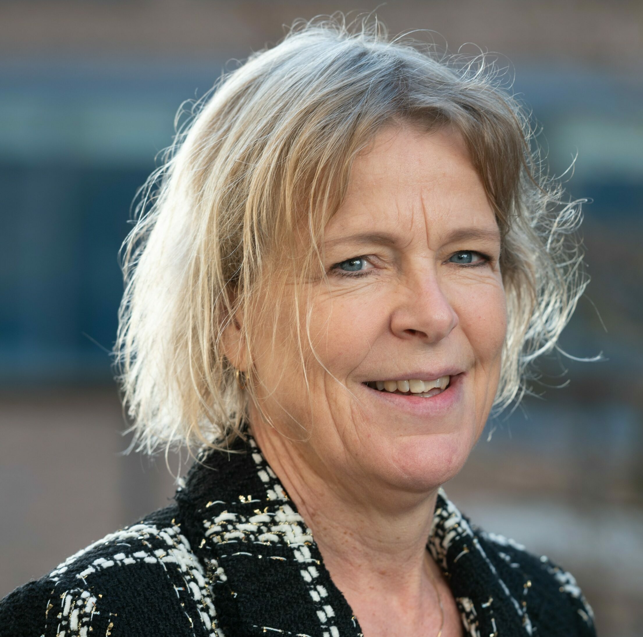 Prof. Adilia Warris, MD, PhD, FAAM, FRCPCH, FECMM